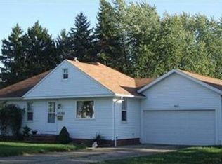 15418 Woodbrook Ave, Maple Heights, OH 44137