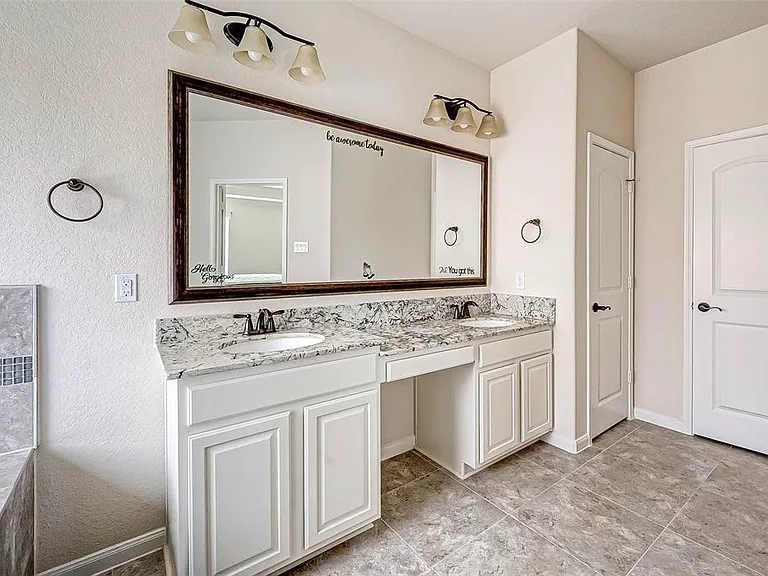 2903 Oakdale Landing Ct — Photo 25