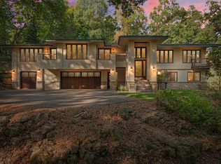 6617 Dakota Trl, Edina, MN 55439