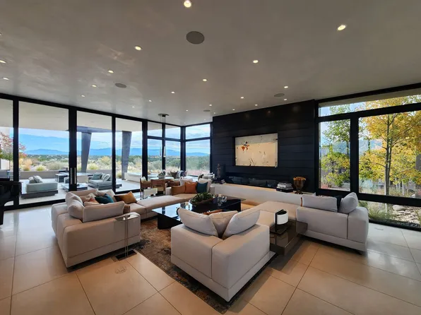 36 Plaza Del Centro, Santa Fe, NM 87506