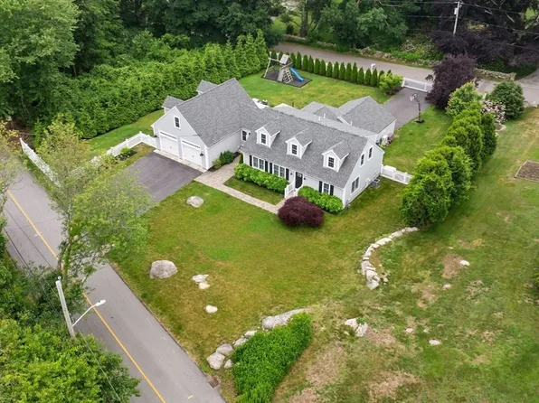 85 Mann Hill Rd, Scituate, MA 02066