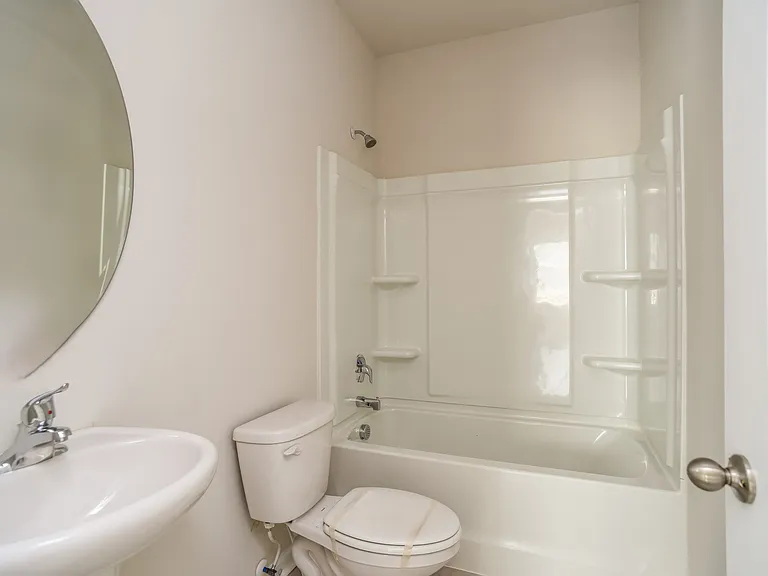 1307 Warrens Way — Photo 16