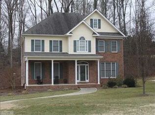 480 Ashbry Run Dr, Winston Salem, NC 27106