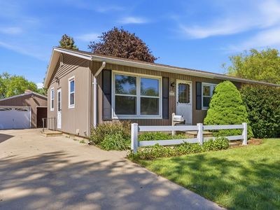 927 Burbank Ave, Waterloo, IA, 50702