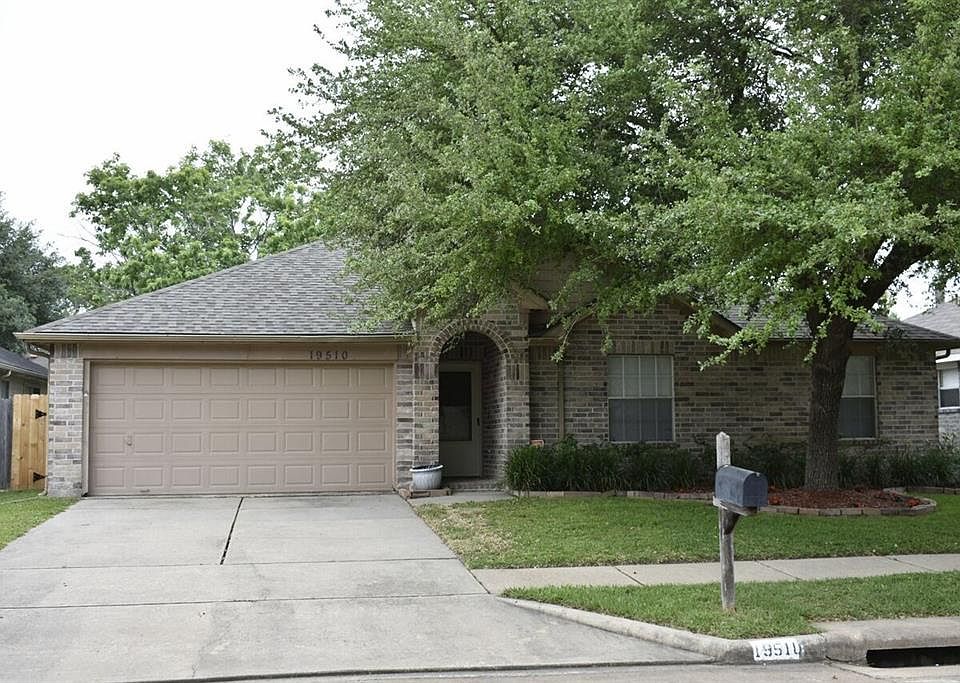 1st image of 19510 Elmtree Estates Dr