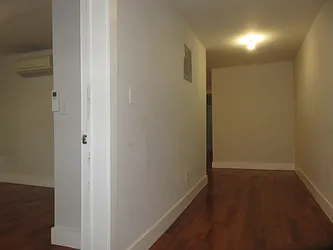 Rented by Rennit Inc.