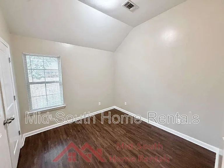 5626 Tulip Tree Dr — Photo 20