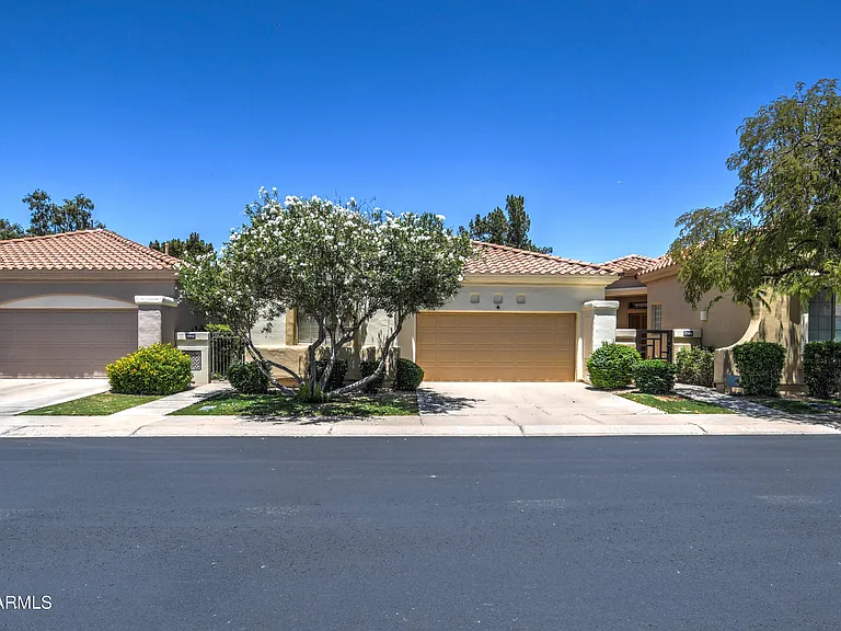 7910 E Cholla St — Photo 1