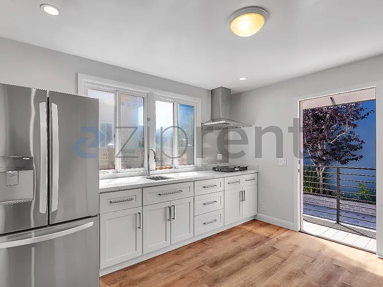 173 Westlawn Ave — Photo 9