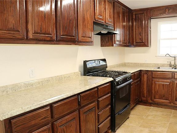 2nd image of 704 E Tucker Blvd