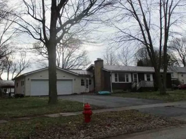 21 Fay St, Brocton, NY 14716