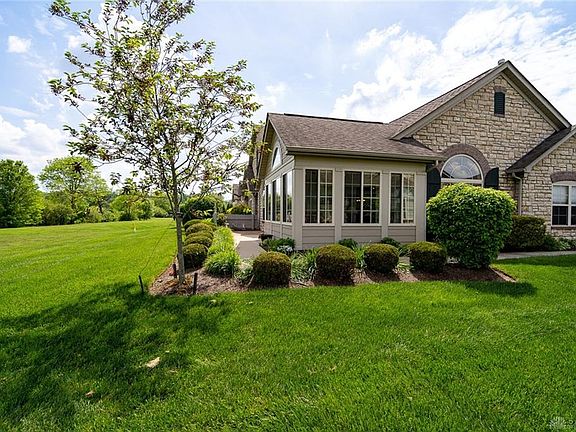 2nd image of 7019 Creekside Cir