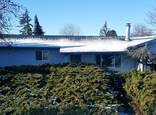 517 Pioneer Pl, Tieton, WA 98947