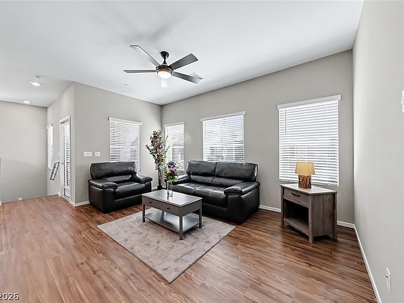 4th image of 545 Thea St #1323