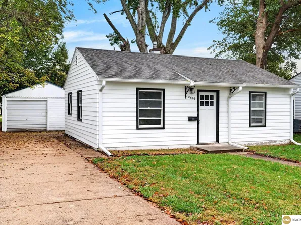 2609 Calhoun St, Bellevue, NE 68005