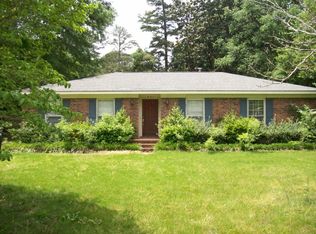 651 Thorpe St, Auburn, AL 36830