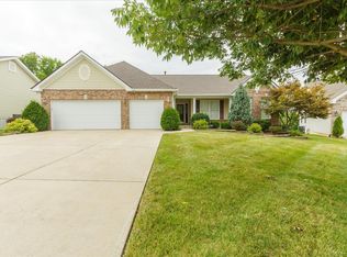 725 Jamesport Dr, O'Fallon, MO 63366