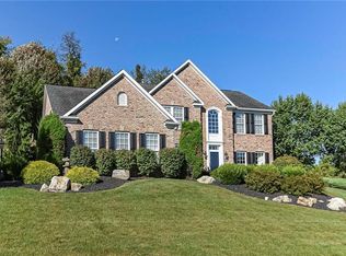 1008 Lakeside Dr, Mc Donald, PA 15057