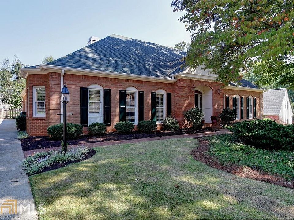1st image of 3355 Stovehill Ct SE
