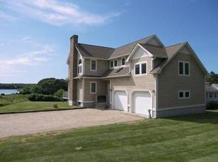 20 Wheatfield Cove Rd, Narragansett, RI 02882