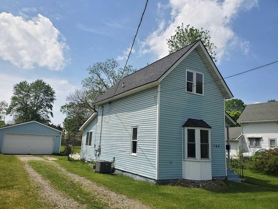 2nd image of 164 S Pleasant SE