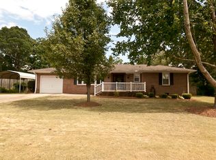 102 Chickasaw Dr, Greenville, SC 29617