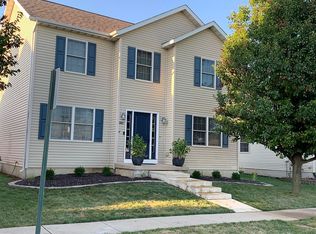 1002 Drayton St, Normal, IL 61761