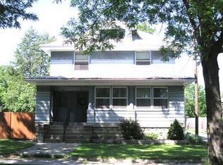 1013 Cherry St, Green Bay, WI 54301