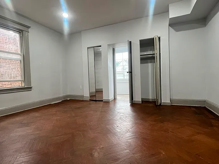 156 Wegman Pkwy #3.1 — Photo 2