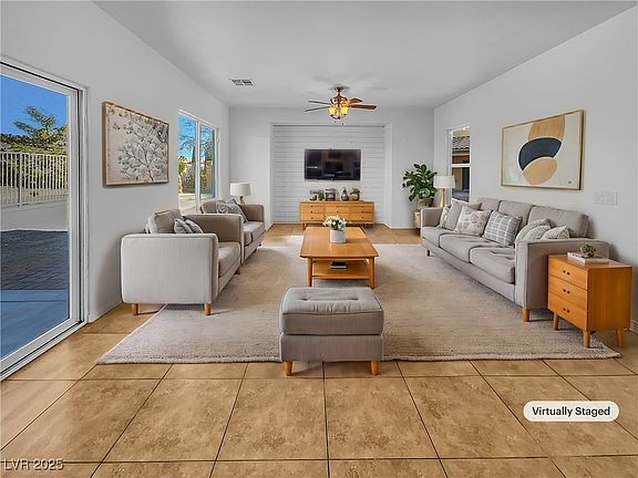 2nd image of 7100 Estrella De Mar Ave