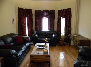 92 Ravine Ave, Yonkers, NY 10701