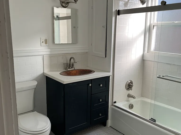 29 Columbia Rd — Photo 3