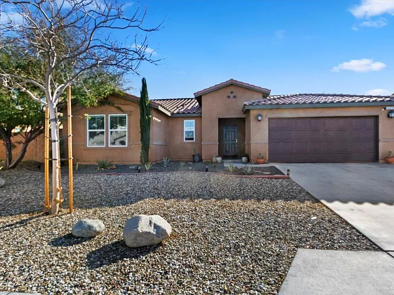 14373 Lorado Way — Photo 2