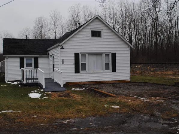 12259 Eldora St, Carleton, MI 48117