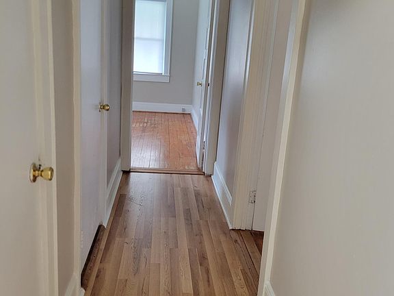 4th image of 1018 Orange St