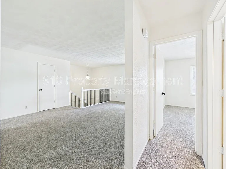 2835 S Tepee Ave — Photo 9