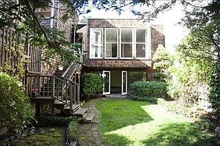 2nd image of 1357 Greenwich St