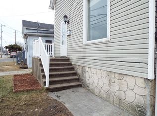 725 Washington Rd, Kenosha, WI 53140