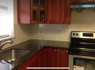 2100 S Rosewood St, Philadelphia, PA 19145