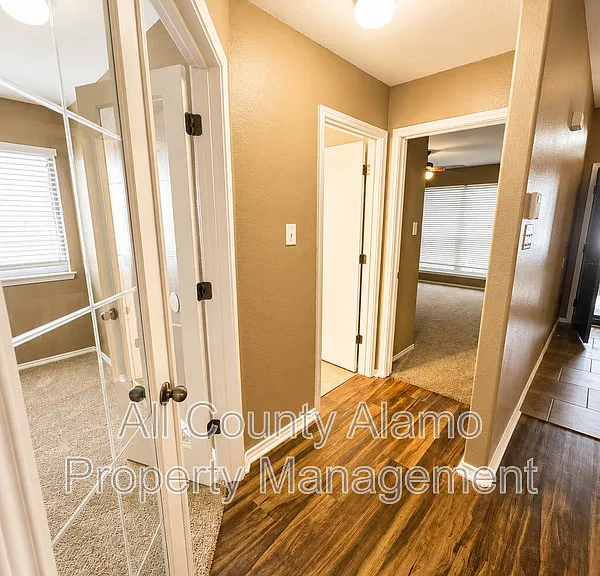 9006 Pinseeker — Photo 16