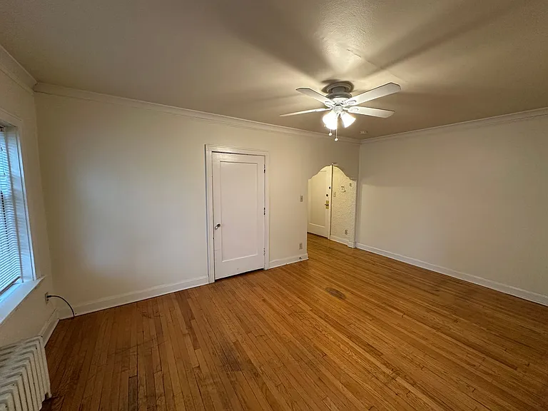 3825 N Oakland Ave — Photo 17