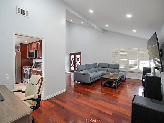 4th image of 2434 E Virginia Ave