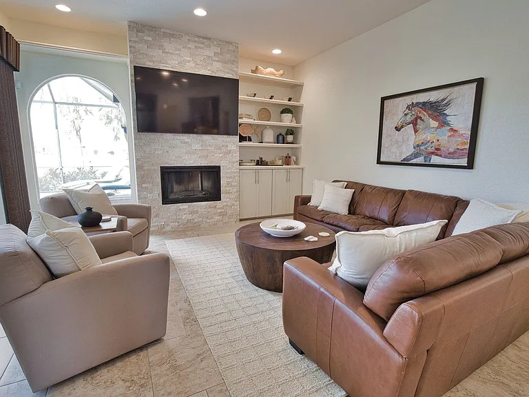 630 Khyber Ln — Photo 22