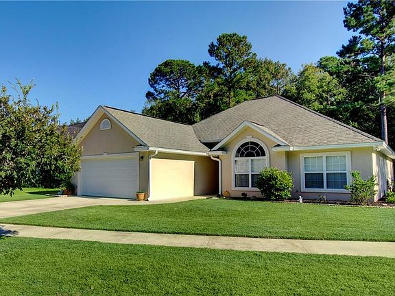 3rd image of 177 Hardwood Forest Dr