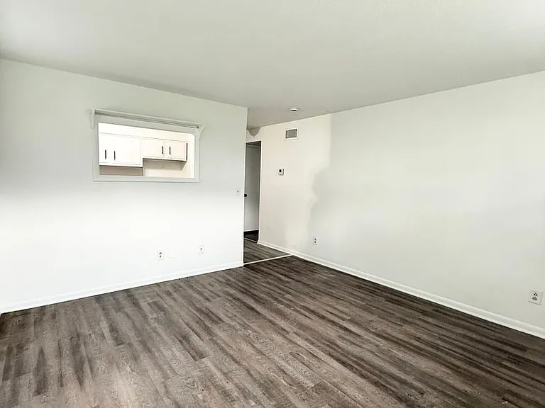 4131 S 25th St — Photo 1