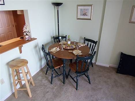 4th image of 191 E Grand Ave APT 505