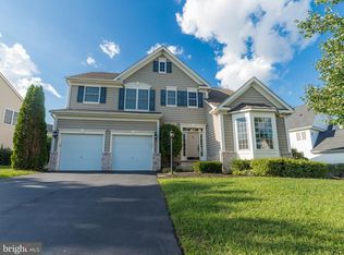 12286 Tulane Falls Dr, Bristow, VA 20136