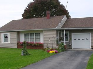 9679 Pinnacle Rd, Sauquoit, NY 13456