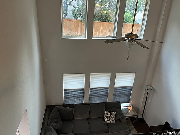 4th image of 7522 COVE WAY