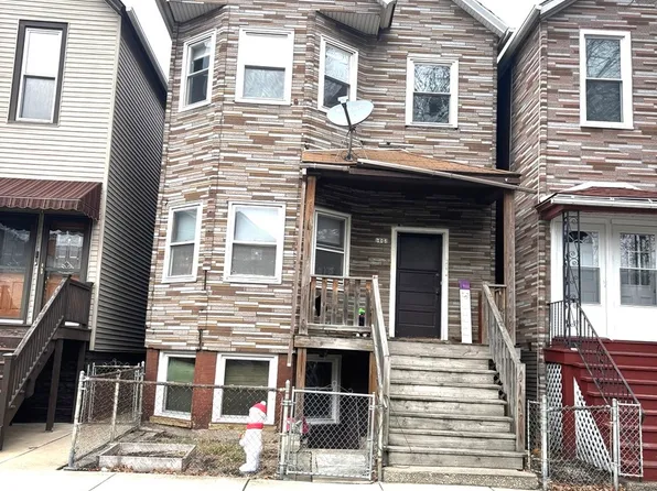506 W 44th St, Chicago, IL 60609